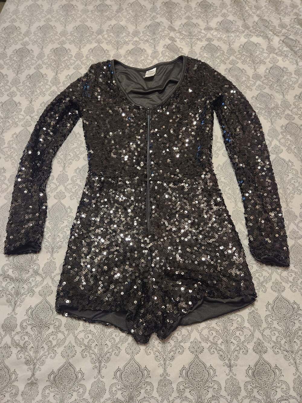 Halloween Black Sequin Romper with Front Zipper and Long Sleeves